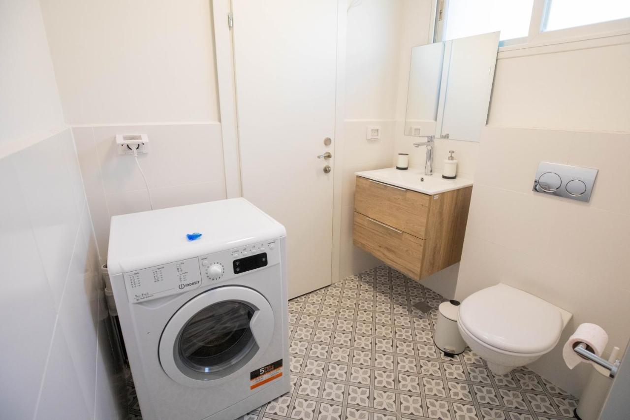 Sheba-Shik Studio Apartment: Tel Hashomer Charm Ramat Gan Exterior photo